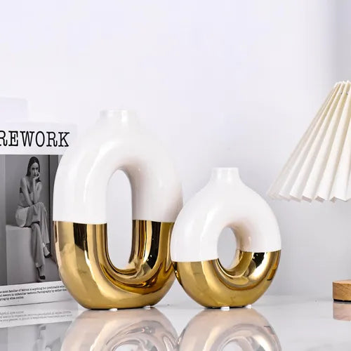 Dúo Floreros Decorativos Dorados