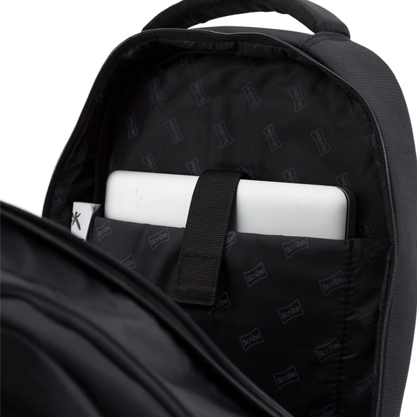 Morral Expandible In Black Scribe